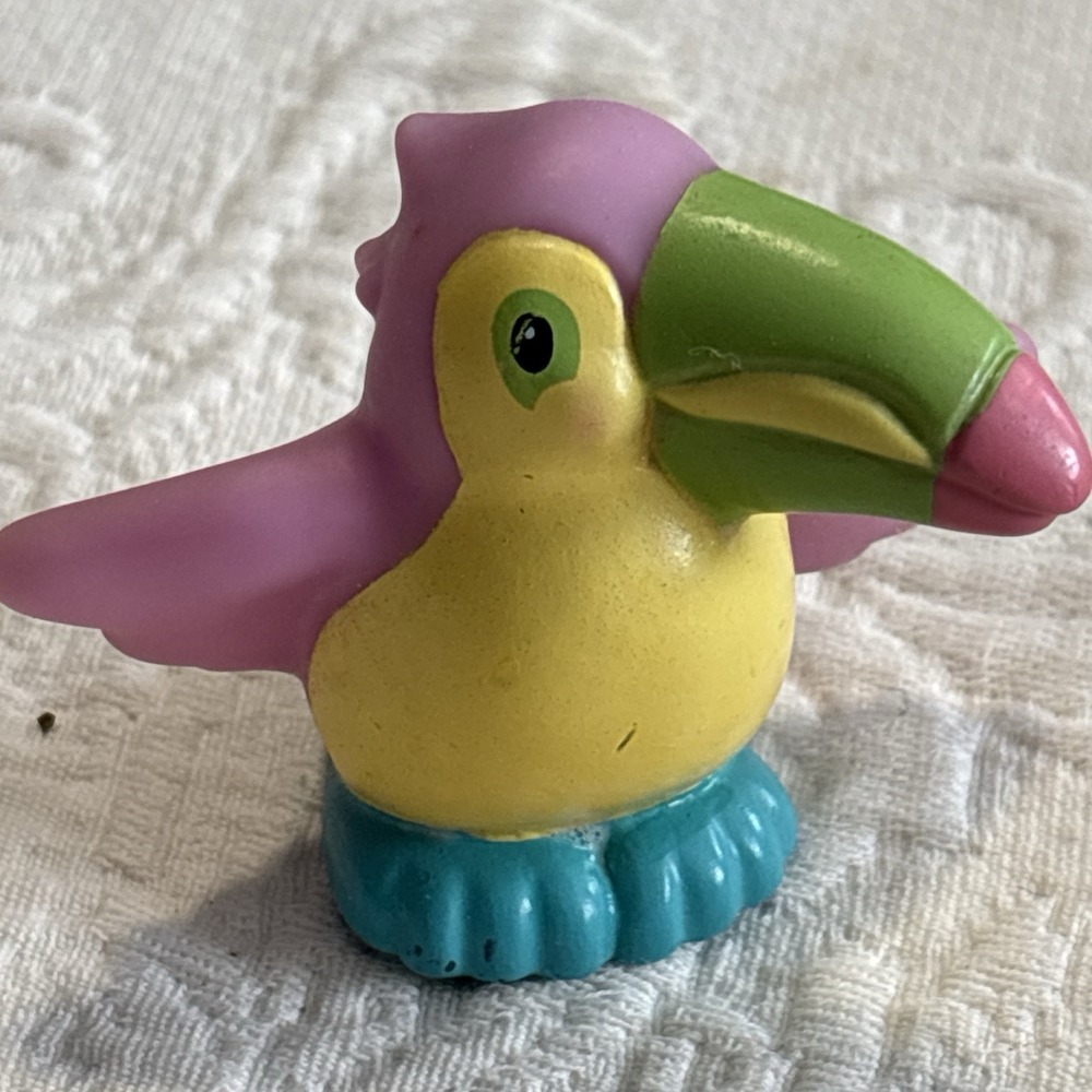 Fisher Price Mattel Little People 2002 Pink Toucan Parrot Wild Bird Zoo Animal